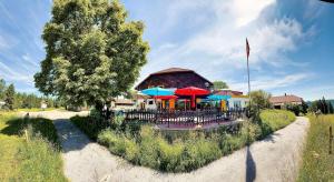 Hôtel Restaurant Les Cernets Swiss-Lodge SSH