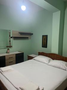 Green Nest Garden House