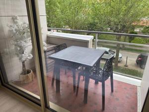 Appartements Appartement F3 avec balcons, domaine de l-hermitage : photos des chambres