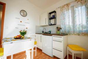 Apartment Kamenar 3 