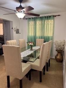 Acogedor y céntrico apartamento en Palmas de Gurabo