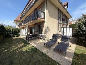 Appartements Charmant T2 a 2 min de la mer, avec Jardin Prive et cloture, Parking, a proximite du Centre-Ville : photos des chambres