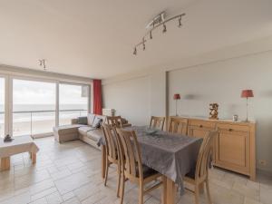 Luxury 2-bedroom apartment with stunning sea view T207