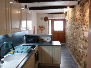 Maisons de vacances Maison de charme - proche toutes commodites : Maison 1 Chambre