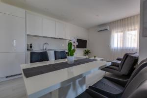 Penthouse Apartments Dora Kukljica