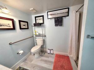 Cozy King Oceanview Studio wpool & tiki bar