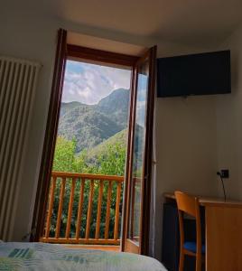 Doppelzimmer mit Balkon