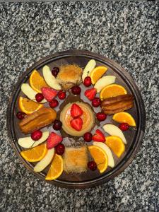 --HOTEL DEAL-- Rooms With Castle View