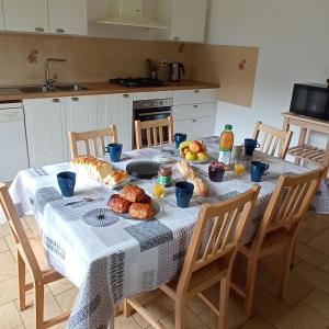 Sejours chez l'habitant Escapade verte proche loisirs : photos des chambres