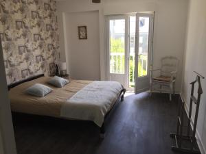 Appartements La legende Men Marz 1er etage- Centre-ville Brignogan-Plages , 300 m des plages : photos des chambres