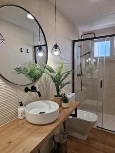 Villa Gorgot with a pool and private parking