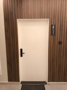 شقة غرفة وصالة