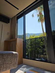 Promenade central studio