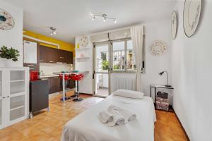 Togni Pop - San Siro Stay