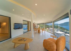 Full Sea View with Pool and Jacuzzi in Kalkan 4