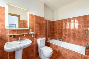Maisons de vacances Villa The Oasis - Calm - Pool - Chic and Farniente : photos des chambres
