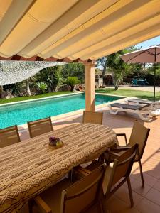 Casa rural, finca rústica con piscina Cas Padrins de Campos, Mallorca