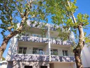 Renovated flat with private fenced garden in Bibione