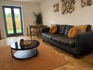 1 The orchard - Beautiful Ground floor garden flat