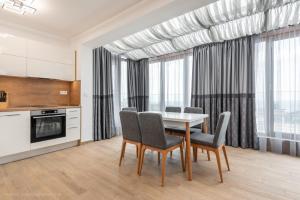 Sea Horizon Apartment - 1BR FREE Parking