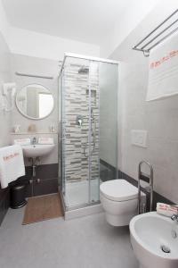 Economy Double or Twin Room room in Hotel Riz