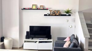 Fourka Vista Retreat - Sea View 3 bdrm