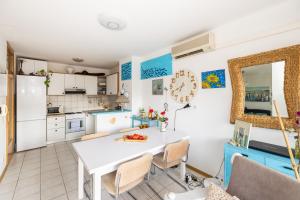 Seaside Two-Floor Heaven