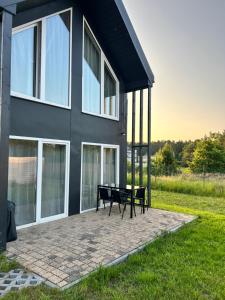 Dom na łące Jantar