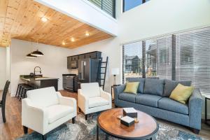 Perfect Base for Dollywood escape w Hot Tub