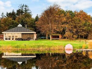 4 person holiday home in Thisted-By Traum