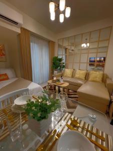 Davao Inspiria Condominium units with balcony beside Abreeza Mall