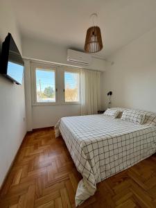 Luminoso Depto al frente en el corazón del barrio Meridiano V- Meridiano Alquiler Temporario