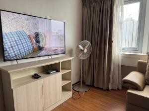 Ayala center with hotel amenities