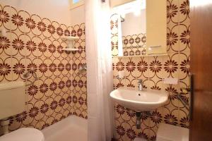 Apartments with parking space Banjol, Rab - 24672