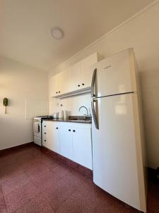 Luminoso Depto al frente en el corazón del barrio Meridiano V- Meridiano Alquiler Temporario