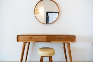 Villa Delvia Canggu - Modern 3BR Villa with Private Pool