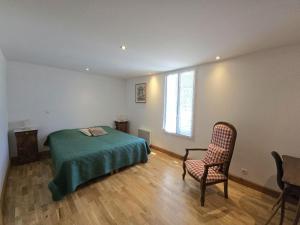 Charmant gîte en pierre avec piscine partagée, WiFi, proche de Bergerac - FR-1-616-490