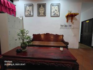 LuangPrabang Aurora Hostel