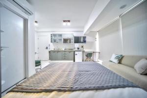 Lindo Estúdio no Brooklin a 50 metros do Metrô