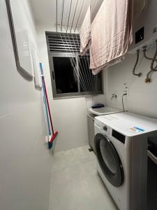 Apartamento moderno e bem localizado em Itapuã