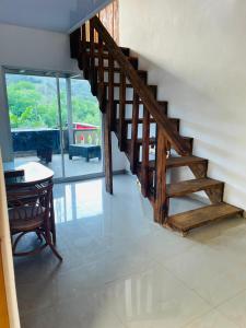 Villa de Grupo 16, Piscina Natural, Jacuzzi, Granja y Mascotas, Rosa & Deivi te esperan