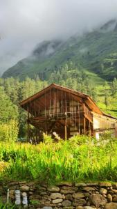 Mysterious Kutla Cottage,Kutla, Tosh