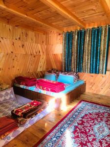 Mysterious Kutla Cottage,Kutla, Tosh