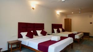 Heritage Suites