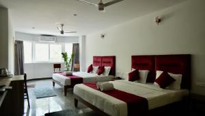 Heritage Suites