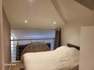 Maisons de vacances Gite Cote Village - le coeur du village avec piscine : photos des chambres