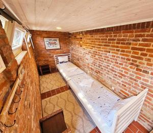 RED BRICKS basement studio apartment