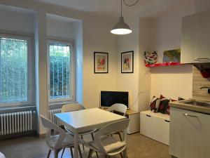 All’ombra delle sophore (011015-LT-2264)