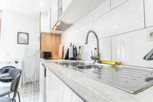 Elegant 3BR & 1LR Waterfront Retreat in Ghent