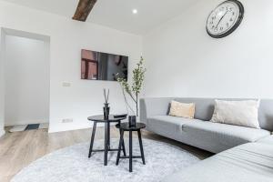 Elegant 3BR & 1LR Waterfront Retreat in Ghent